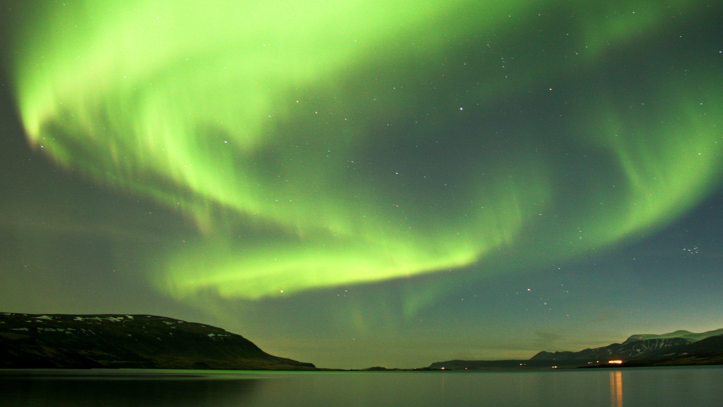 Hvalfjörður Northern Lights